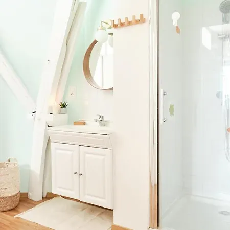 Belle Location Proche De Dax Avec Parking Et Toute Commodité